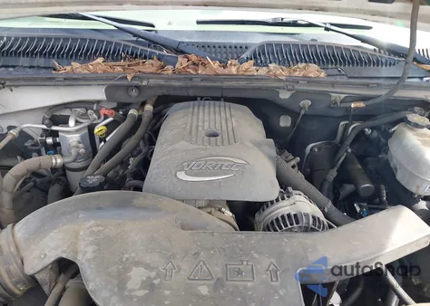 2005 Chevrolet Tahoe Lt from USA, damaged, VIN 1GNEC13T45R101304